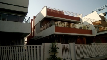Khond Trio Bungalow