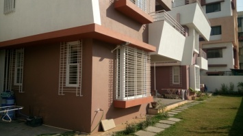 Khond Trio Bungalow